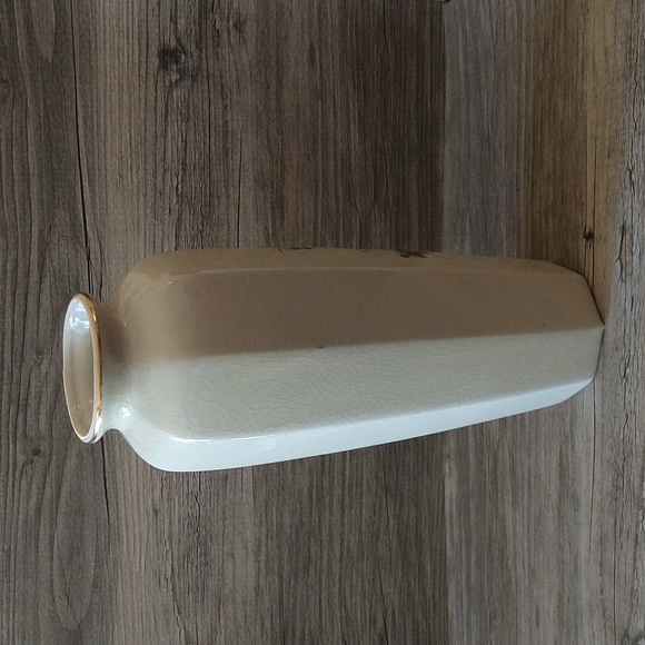 Imperial Japan Vintage Porcelain Vase with peacock design and gold trimmed - Picture 5 of 7